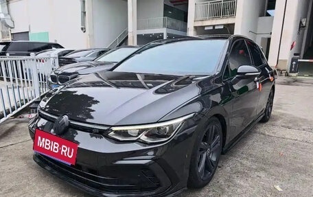 Volkswagen Golf VIII, 2021 год, 1 260 000 рублей, 1 фотография