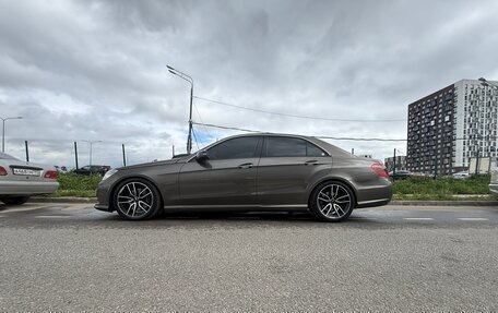 Mercedes-Benz E-Класс, 2012 год, 2 100 000 рублей, 8 фотография