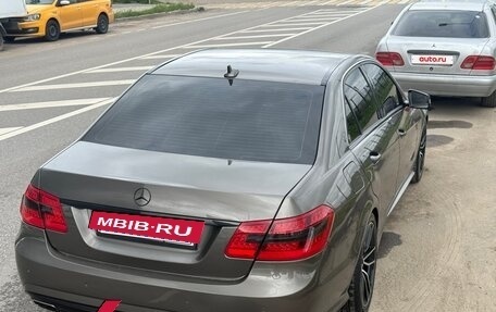 Mercedes-Benz E-Класс, 2012 год, 2 100 000 рублей, 7 фотография