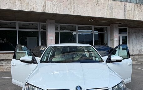 Skoda Octavia, 2015 год, 1 250 000 рублей, 4 фотография