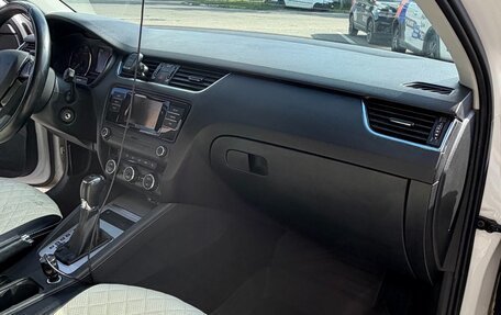 Skoda Octavia, 2015 год, 1 250 000 рублей, 15 фотография