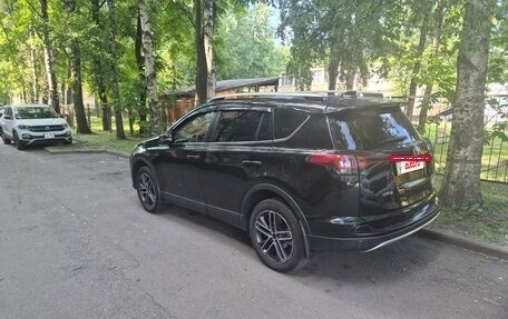 Toyota RAV4, 2015 год, 2 150 000 рублей, 6 фотография