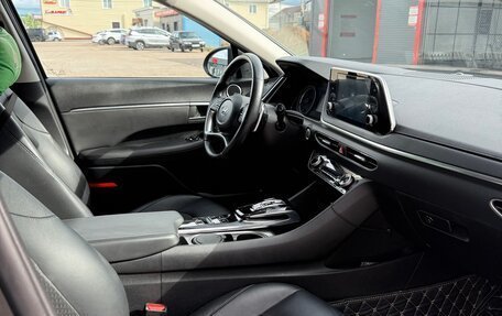 Hyundai Sonata VIII, 2021 год, 2 300 000 рублей, 14 фотография