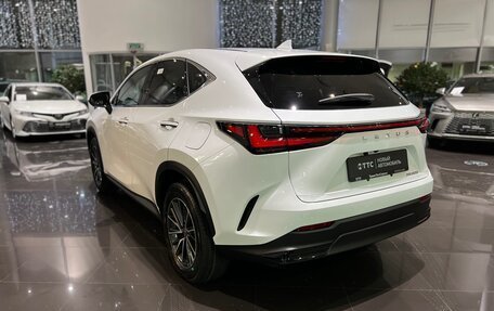 Lexus NX, 2025 год, 6 600 000 рублей, 10 фотография