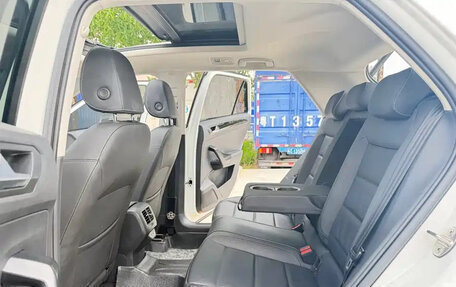 Volkswagen T-Roc I, 2021 год, 1 430 000 рублей, 10 фотография