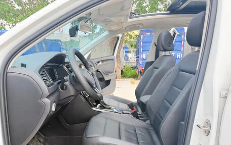 Volkswagen T-Roc I, 2021 год, 1 430 000 рублей, 9 фотография