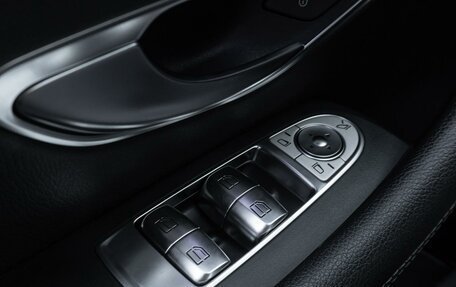 Mercedes-Benz E-Класс, 2019 год, 3 699 000 рублей, 23 фотография
