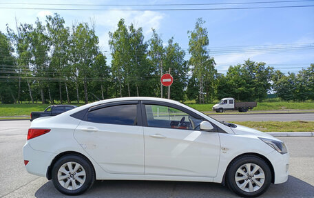 Hyundai Solaris II рестайлинг, 2016 год, 885 000 рублей, 5 фотография