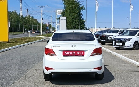 Hyundai Solaris II рестайлинг, 2016 год, 885 000 рублей, 7 фотография