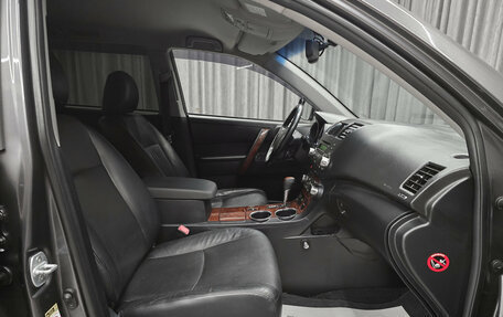 Toyota Highlander III, 2011 год, 2 059 000 рублей, 14 фотография