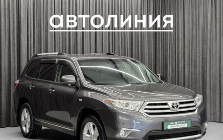 Toyota Highlander III, 2011 год, 2 059 000 рублей, 3 фотография