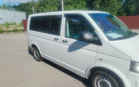 Volkswagen Transporter T5 рестайлинг, 2011 год, 1 560 000 рублей, 6 фотография