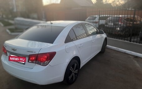 Chevrolet Cruze II, 2011 год, 447 000 рублей, 4 фотография