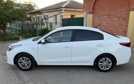 KIA Rio IV, 2020 год, 1 545 000 рублей, 5 фотография