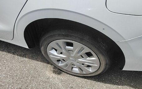 Geely Emgrand, 2023 год, 1 265 000 рублей, 10 фотография