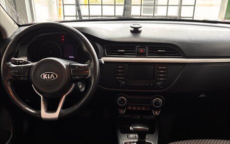 KIA Rio IV, 2018 год, 1 550 000 рублей, 18 фотография