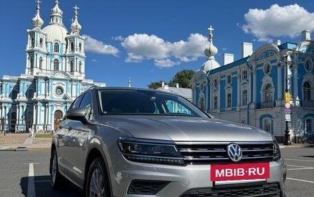 Volkswagen Tiguan II, 2020 год, 3 750 000 рублей, 4 фотография