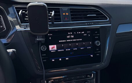 Volkswagen Tiguan II, 2020 год, 3 750 000 рублей, 22 фотография