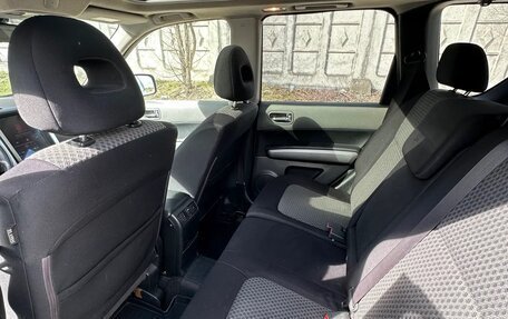 Nissan X-Trail, 2007 год, 700 000 рублей, 11 фотография