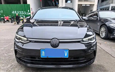 Volkswagen Golf VIII, 2021 год, 1 260 000 рублей, 2 фотография