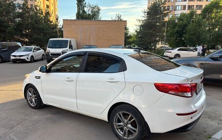 KIA Rio III рестайлинг, 2017 год, 780 000 рублей, 3 фотография
