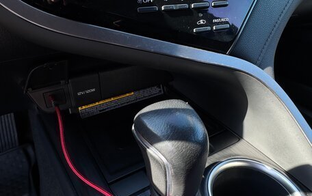 Toyota Camry, 2021 год, 2 700 000 рублей, 12 фотография