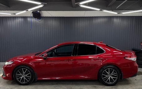 Toyota Camry, 2021 год, 2 700 000 рублей, 4 фотография