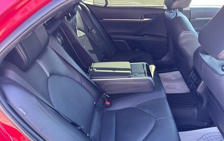 Toyota Camry, 2021 год, 2 700 000 рублей, 7 фотография