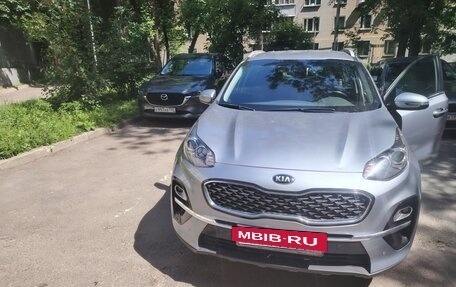 KIA Sportage IV рестайлинг, 2019 год, 2 080 000 рублей, 2 фотография