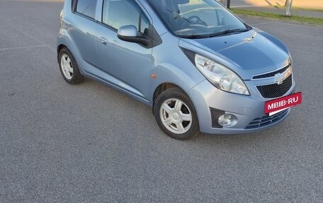 Chevrolet Spark III, 2011 год, 570 000 рублей, 3 фотография