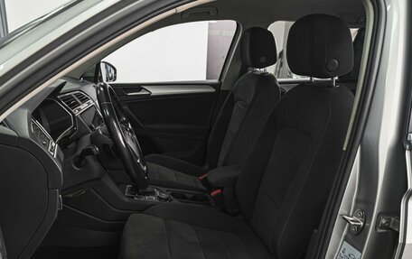 Volkswagen Tiguan II, 2018 год, 2 048 000 рублей, 10 фотография