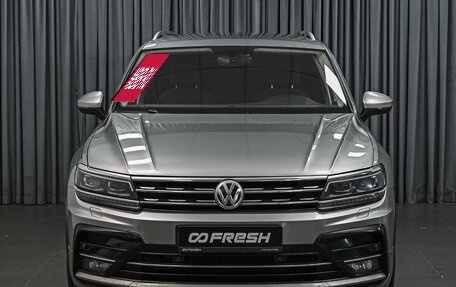 Volkswagen Tiguan II, 2018 год, 2 048 000 рублей, 3 фотография