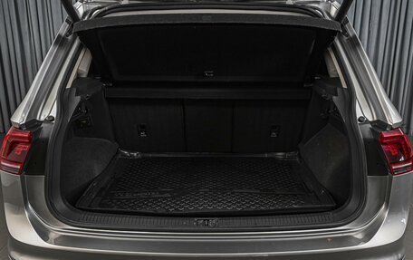 Volkswagen Tiguan II, 2018 год, 2 048 000 рублей, 26 фотография