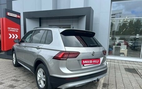 Volkswagen Tiguan II, 2020 год, 2 730 000 рублей, 17 фотография