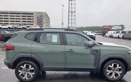 Renault Duster, 2025 год, 3 300 000 рублей, 8 фотография