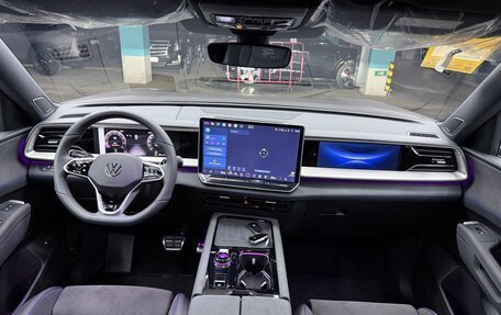Volkswagen Teramont, 2026 год, 5 890 000 рублей, 13 фотография
