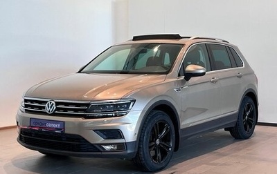 Volkswagen Tiguan II, 2018 год, 2 990 000 рублей, 1 фотография