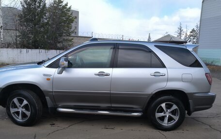 Toyota Harrier, 1999 год, 700 000 рублей, 4 фотография
