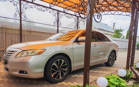 Toyota Camry, 2008 год, 950 000 рублей, 7 фотография