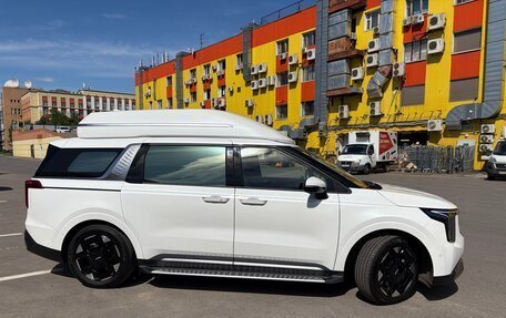 KIA Carnival, 2024 год, 9 900 000 рублей, 4 фотография