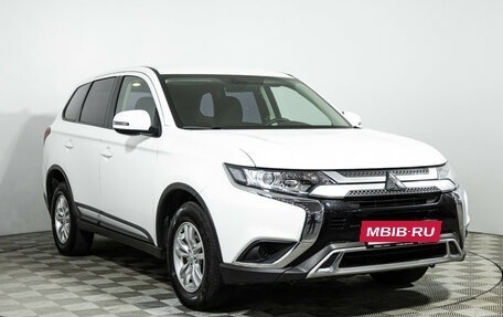 Mitsubishi Outlander III рестайлинг 3, 2019 год, 1 649 585 рублей, 3 фотография