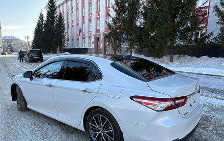 Toyota Camry, 2023 год, 4 150 000 рублей, 4 фотография