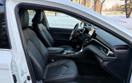 Toyota Camry, 2023 год, 4 150 000 рублей, 9 фотография