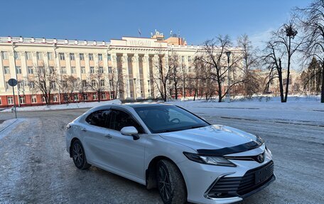 Toyota Camry, 2023 год, 4 150 000 рублей, 2 фотография