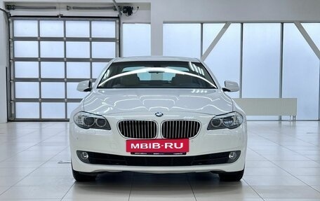 BMW 5 серия, 2013 год, 1 650 000 рублей, 2 фотография