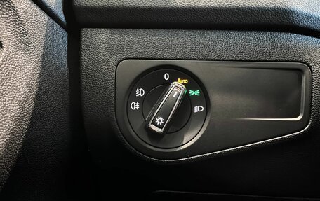 Volkswagen Tiguan II, 2018 год, 2 990 000 рублей, 28 фотография