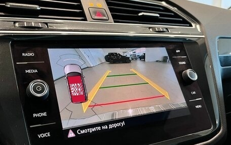 Volkswagen Tiguan II, 2018 год, 2 990 000 рублей, 29 фотография
