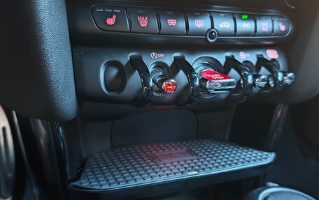 MINI Hatch, 2018 год, 2 600 000 рублей, 13 фотография