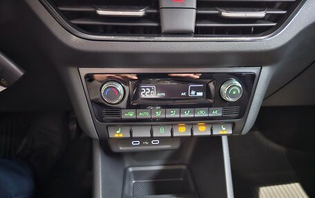 Skoda Rapid II, 2021 год, 1 799 000 рублей, 9 фотография