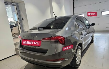 Skoda Rapid II, 2021 год, 1 799 000 рублей, 4 фотография